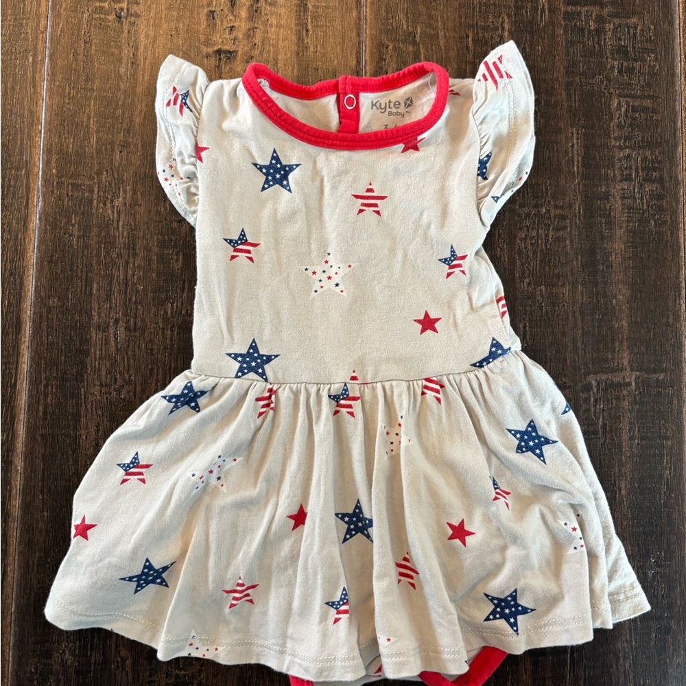 Kyte BABY Red and Blue Star Print Outfit